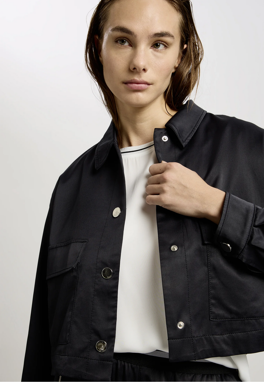 Jacket Satin mit aufgesetzten Taschen